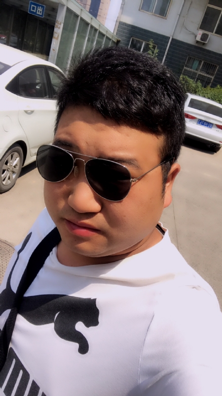 杨志强的第一张照片--济源上门女婿服务网